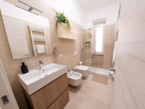 Elite Smart Flat 3 bed rooms WiFi & AC Near metro
