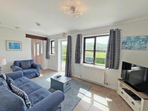 Beacons Cottage-Uk36406
