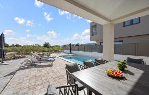 Awesome Home In Vodice