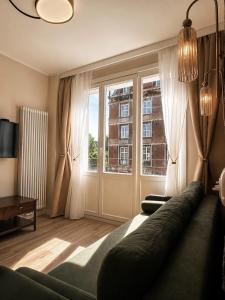 Old Town Brick Apartment