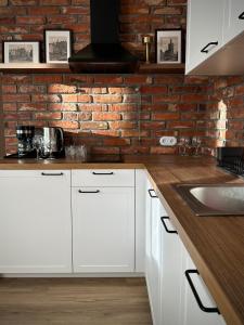 Old Town Brick Apartment