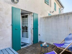 Studio avec cour au cœur de Saint-Martin-de-Ré - FR-1-258-239