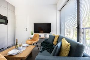 Rogowo Shellter by 2HomeRent