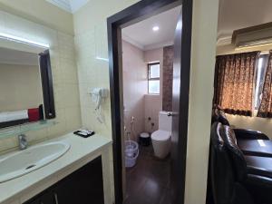 Hotel Ashok Residency, Porur