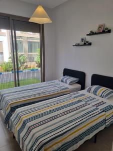 Appartement neuf meublé avec piscine