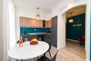 AD33 Apartment