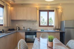 Agios Ioannis Cozy Houses With Private Pool