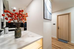 Screc Tower- Luxury 2-bedroom serviced apartment in District 3, HCMC