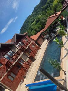 Apartmani ODMOR NA DRINI