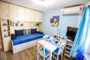 North to South apartments