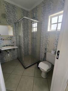"Cantinho das serestas" em flats com piscina, sem café