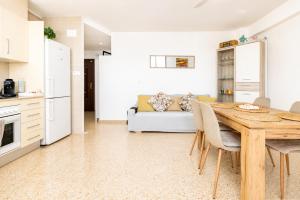 Isola Beachside Apartment