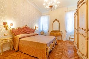 Ca Alvise Venetian Apartment with Garden