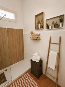 Van Gogh Luxury Flat By CH Luxury Apartments