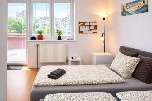 The white Nest Apartment near City Center