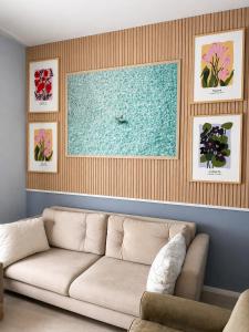 i1 Studios by Tram with Seaview, Jacuzzi Rooms
