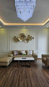 Newlife Tower- by Greenbay Premium homestay Hạ Long Bay
