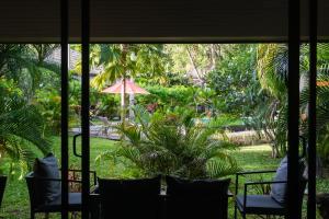 CocoCool Villas