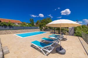 Holiday house Lucija