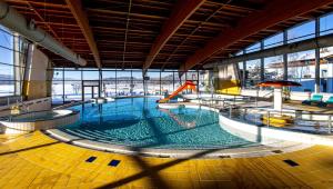 LIPNO Hideaway