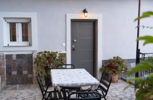 Magdas Apartment, Karousades Corfu