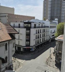 Maurice Studio