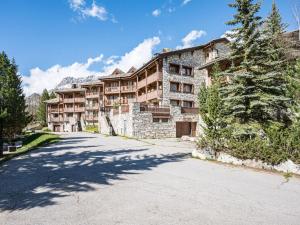 Appartement de charme, accès pistes, parking inclus - FR-1-518-152