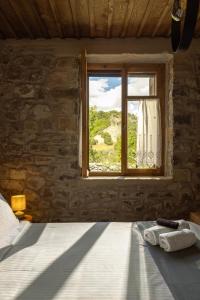 PETRASTERO Mountain Retreat-Agrafa Evrytania Greece