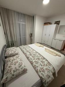 HRS Luxury Apartments