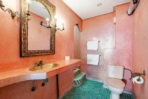 Honeymoon Beach View Aprt - Central City Location - Fast Wi-Fi