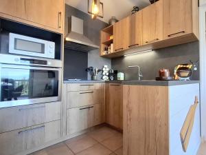 Appartement rénové 3 pièces avec terrasse, casier à skis et parking privé à Bolquère - FR-1-592-40