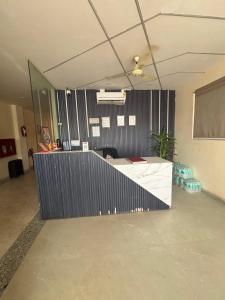 Hotel Red Diamond Residency