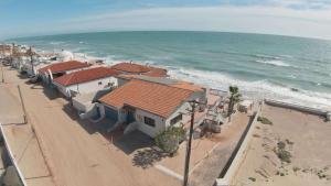 Beachfront Home in Rocky Point Casa Alhaja
