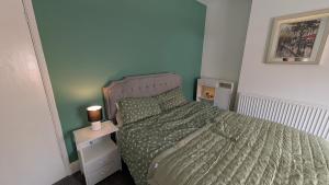 Cleethorpes Family Home Sleeps 7 Perfect Location