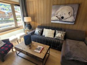 Bel appartement lumineux au cœur du centre, parking inclus - FR-1-598-70