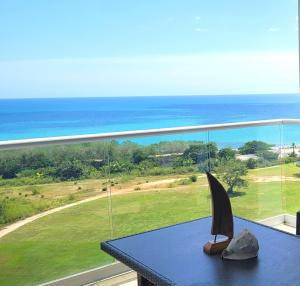 Apartamento Frente al Mar en Río Hato, Playa Blan ca, Piscina y Acceso Directo a la Playa