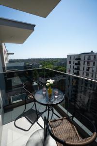 Soni Luxury Apartments 1286 Plaza with Private Parking & Self Check-in