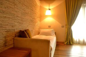 Luxury Suite with Balcony