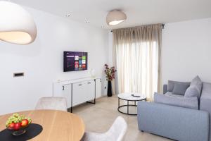 Lumi Apartment near the Beach & City Center