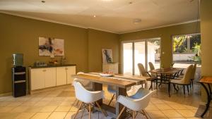 Scents & Suites Luxury Villa