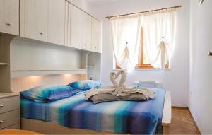 2 Bedroom Amazing Apartment In Lumbarda