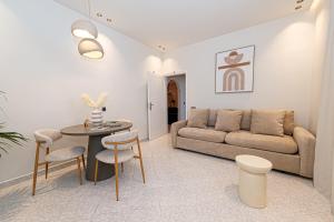 Alexandra Apartments Perissa Santorini