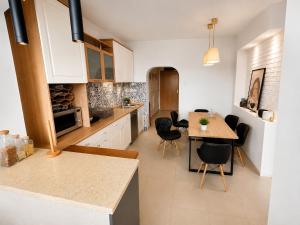 Main City Square Luxury Appartment with Great View Sony Appartments #2
