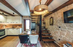 Amazing Home In Zmijavci