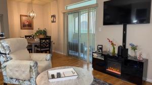 Avalon Condo in Clearwater Minutes From Clearwater Beach