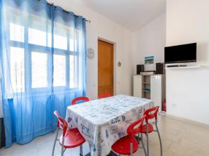 Terrace with sea view, parking space, air conditioning
