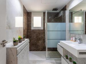 Family-Friendly Calpe Home with Pool