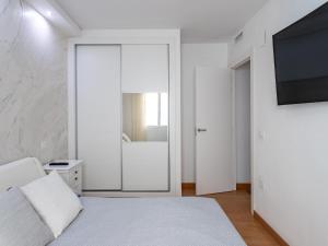 Family-Friendly Calpe Home with Pool