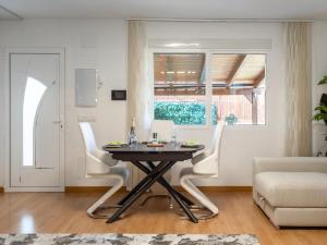 Family-Friendly Calpe Home with Pool