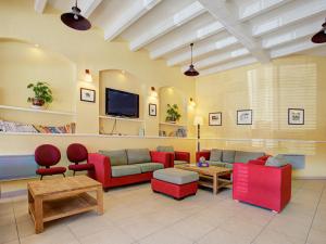 Scenic Family Apartment in the Pyrenees